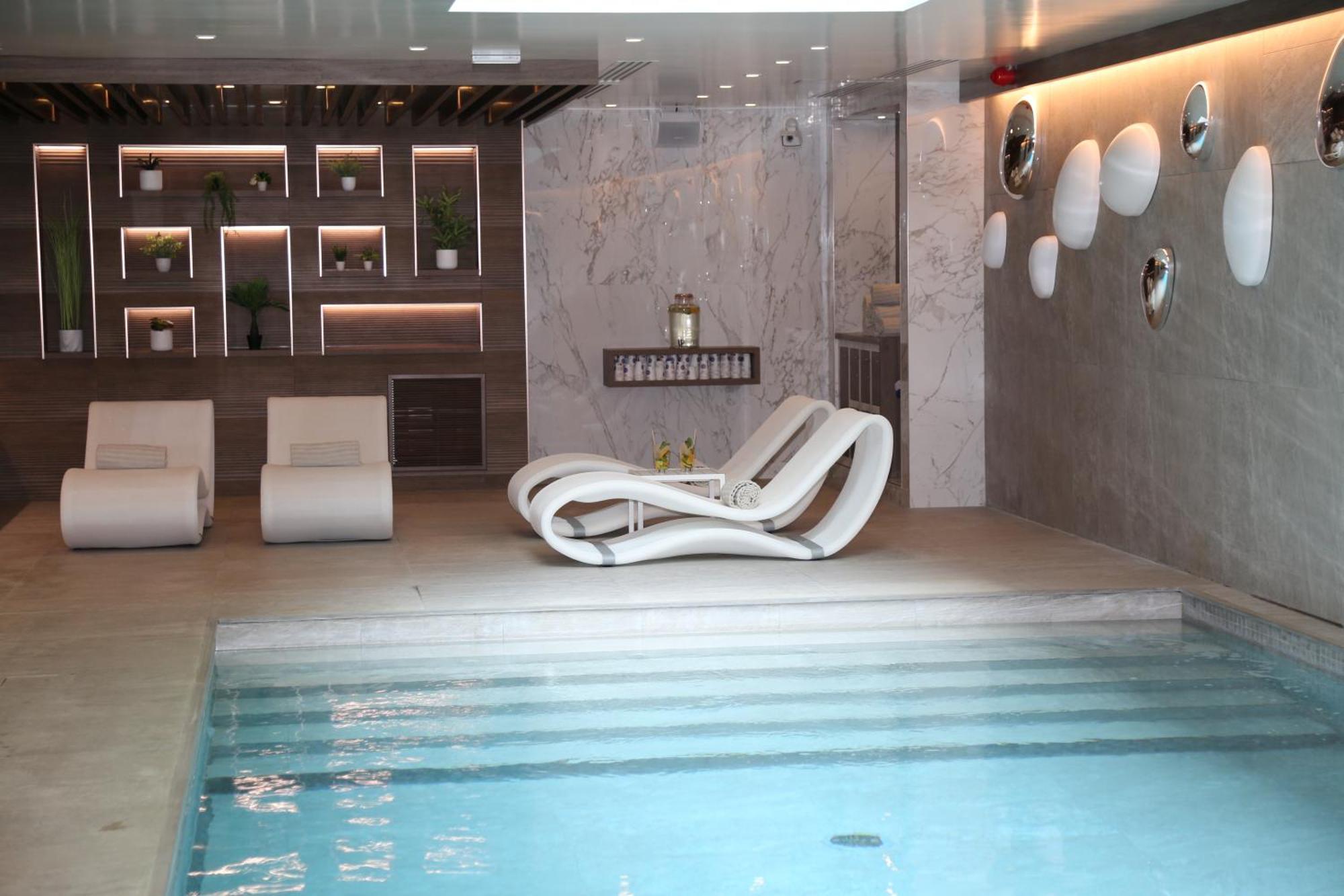 Novotel